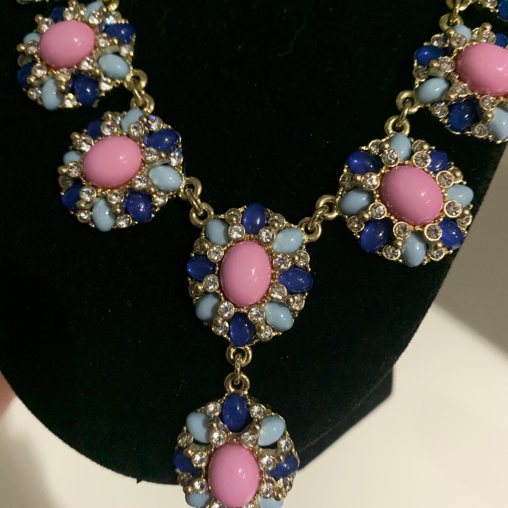 Talbots Y necklace. Pink and blue flowers 🌸